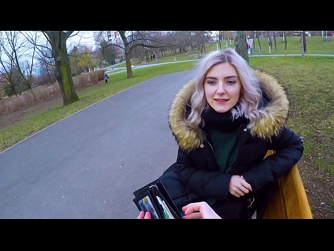 ❤️ Polyká cizí žhavé sperma za peníze - orál v parku Eva Elfie Ruské porno u cs.mailkassa.ru ﹏